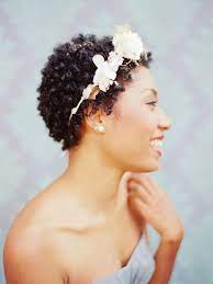 Diy Wedding Ideas From Janie Of The Bride S Cafe Munaluchi Bride Short Wedding Hair Natural Wedding Hairstyles Wedding Hair Inspiration