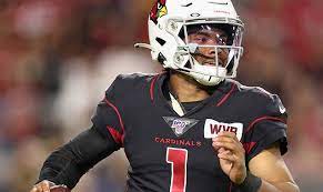 Ontdek de perfecte stockfoto's over arizona cardinals helmet en redactionele nieuwsbeelden van getty images kies uit premium arizona cardinals helmet van de hoogste kwaliteit. Cardinals To Don Color Rush Unis For Thursday Night Football Vs Seattle