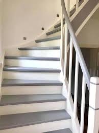 Pin Von Blossom Athaide Auf Treppen In 2020 Holztreppe Renovieren Treppe Streichen Treppe Renovieren