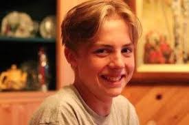 Jay Downey's Instagram, Twitter & Facebook