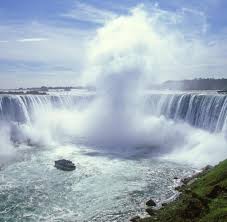 Kanada, která začala mistrovství světa v rize třemi porážkami v řadě, se udržela na vítězné vlně a sobotní zámořské derby. Niagarafalle Ein Naturwunder Wird Einfach So Abgestellt Welt
