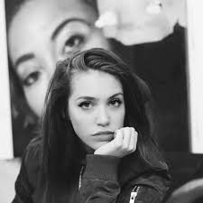 Dessie Jackson's Instagram, Twitter & Facebook