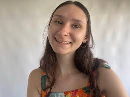 Amanda Sloup's Instagram, Twitter & Facebook