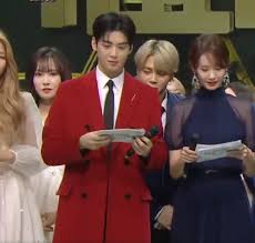 Could they make a great teamwork, when. Astro Cha Eunwoo Catches Bts Jimin Being Sneaky On Stage Bias Wrecker Kpop News