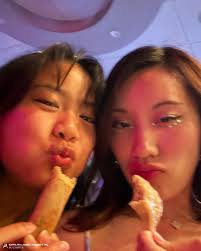 ✦ 𝐆𝐑𝐀𝐃𝐔𝐀𝐓𝐈𝐎𝐍 𝐒𝐏𝐎𝐓𝐋𝐈𝐆𝐇𝐓 ✦ ʚ 𝐍𝐚𝐦𝐞: #120 Gyda  Nawarungruang *Calendula* ʚ 𝐘𝐞𝐚𝐫 𝐂𝐫𝐨𝐬𝐬𝐞𝐝: Spring '22 || Sizzling  Psi ʚ 𝐌𝐚𝐣𝐨𝐫: BS Electrical Engineering & MS Computer Engineering ʚ  𝐏𝐨𝐬𝐭 𝐆𝐫𝐚𝐝 𝐏𝐥𝐚𝐧𝐬: Heading