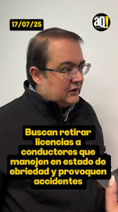 El vocalista de Panteón Rococo “Dr. Shenka” sufrió un preinfarto, la  presentación de está banda para esta noche en la feria de San Juan del Río  ha sido postpuesta.