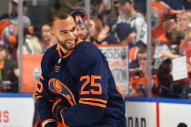 Oilers' nurse flew to edmonton after 3ot loss for son's birth. Ayrncd5pshxdkm