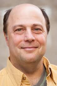 The Blacklist 5x22 "Sutton Ross"