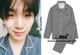 @dsuga_93 | for funds dm @sugafundsupport. Beyond The Style Alex On Twitter Suga Suga 180529 Bts ë°©íìëë¨ ë¯¼ì¤ê¸° Muji Side Seamless Smooth Pajama Gift From Dalbi211 Https T Co Vw39uj8cd6 Twitter