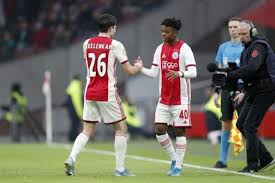 Ado den haag is een voetbalclub voor en van iedereen en bekend door passie, strijd en oefening gepaard aan haagse bluf. Ajax Put Ado To The Sword To Open Up Three Point Lead In Eredivisie Dutchnews Nl