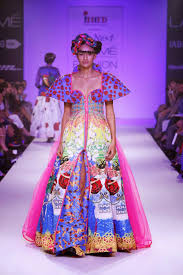 Kristydecunha Lfw 14 Bold Quirky Avant Garde Style Silhouettes Structured Colors Dresses Skirts Shorts C Lakme Fashion Week Fashion Fashion Week