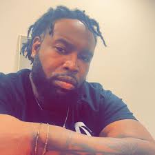 This play is fun to watch, but it is not allowed in some areas. What do you  think, should it be legal?  http://www.youtube.com/watch?v=D6hO6zmtah0&feature=youtu.be