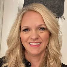 We want you to meet our family doing this party....aka Your Vendors!!!  😁💜🙌 In order of our pictures..... 💖Hi I'm Noelle of NoelleByHand! I  love creating handmade crochet items that become something