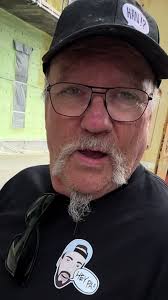 Cuss in Bathroom Quebec