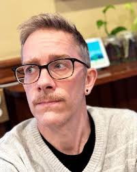 Jason Henricks (@thezombiedog) · Instagram 照片和视频