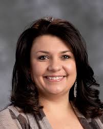 CONGRATULATIONS🎉🎨: East Samford School's Tricia Oliver was recently  celebrated at the National Art Education Association Conference in  Louisville! • Mrs. Oliver was named the Southeastern Region's Middle Level  Art Teacher of the