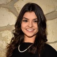 Tess Haakonson's Instagram, Twitter & Facebook