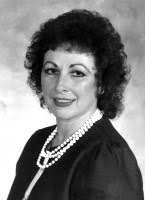 Lana Higgins's Instagram, Twitter & Facebook