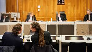 De rechter recht het, geenstijl giet de uitspraak in een gratis dienstverlening. Nqff9evqvknrom