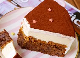 Du kannst eine hälfte der masse mit backkakao anrühren, à la marmorkuchen. Karamell Sahne Torte Die Zweite Fraulein Ella