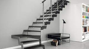 Hauteur de dalle à dalle de 2,7 mètres, longueur de 2,7 mètres, retour de 1,2 mètre et 70 cm de large, avec son gabarit, livré sur. Prix D Un Escalier Quart Tournant Cout De Realisation Tarif De Pose