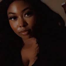 Crystal Danielle's Instagram, Twitter & Facebook