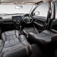 It was essentially a rebadged and lifted great wall florid, until the second generation which is a rebadged great wall voleex c20r. Haval H1