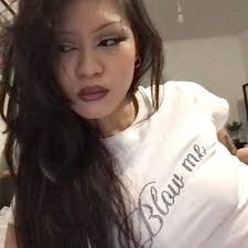 Holly [Phuong Le] (@topazholly90)