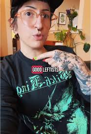 Daily Drink, Outfit, and Book Highlights