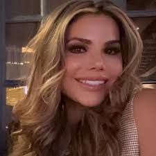 Veronica Canales Villarreal (@veronicasfablife) • Threads, Say more