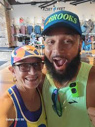 Yes, I know I'm a day early but heck ... King Frankie deserves to be  celebrated for more than 1 day. I am so happy I was there for a little bit  for his birthday run out of Fleet Feet yesterday but ...