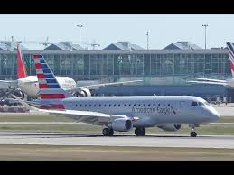 american airlines embraer erj 175 e75 landing at vancouver yvr