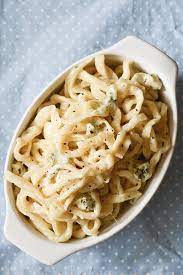 Fettuccine With Gorgonzola Great Gorgonzola This Simple Fettuccine Is Creamy Comforting And Easily Turned Into In 2021 Gorgonzola Recipes Recipes Gorgonzola Pasta