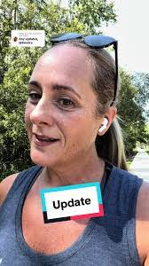 Kendra Peck's Instagram, Twitter & Facebook