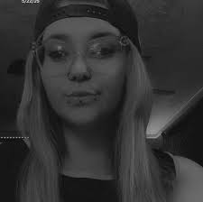 Free pin and ice cream cone