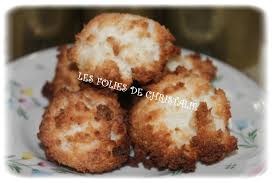 Je vous propose une recette de gâteau, un cake au noix de coco moelleux, simple et facile à réaliser au thermomix. Rochers Coco Thermomix Les Folies De Christalie Ou Quand La Cuisine Devient Passion