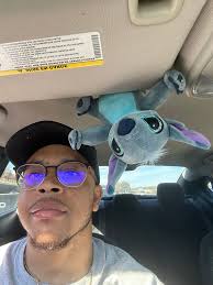 Looking for a roommate in California starting May or June. Active outdoors,  mountain biking, hiking, surfing. Budget: $1