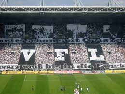 Founded in 1900, borussia mönchengladbach play in the bundesliga, the top league of german football. Pflichtsieg Gegen Stuttgart Mehr Nicht Borussia Muss Sich Steigern Siebeneckeneinaltbier