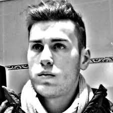 dani Lara (@danilara93)