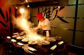 Benihana Makes The Best Food I Still Remember When I Was 3 And I Touched The Table With Both Of My Hibachi Restaurant Vegas Restaurants Las Vegas Restaurants