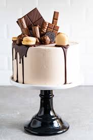 ✓ free for commercial use ✓ high quality images. Drip Cake Rezept Fur Eine Torte Voller Sussigkeiten Mann Backt