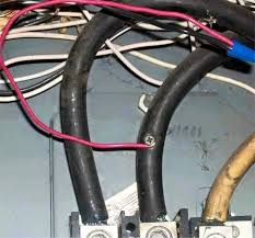24 Photos Qui Vont Affoler Tous Les Electriciens Anthony L Elektriker Humor Pfusch Am Bau Lustige Bilder