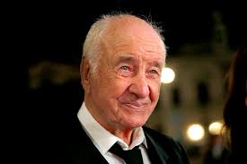 Annen widmet dem künstler eine einzelausstellung zur feier seines 90. Armin Mueller Stahl Starportrat News Bilder Gala De