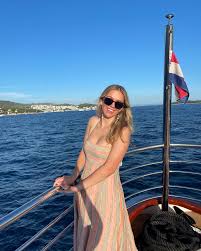 Lynn Mary Hammel (@lynnmhammel) • Instagram photos and videos