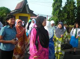 Johari berkata, beliau tidak kecewa sebaliknya menganggap kekalahan itu. Sekitar Lawatan Dari Smk Khir Johari Program Persediaan Universiti Smk Seri Tanjong Melaka