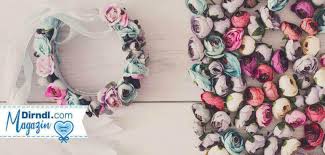 Haarschmuck mit blumen ist in den farben weiß und creme lieferbar. Haarband Selber Machen Passender Kopfschmuck Fur Dein Dirndl Dirndl Magazin
