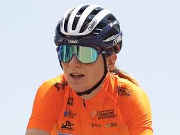 Dutch cyclist anna van der breggen celebrated clinching gold in the women's road, but her teammate annemiek van vleuten crashed. Van Vleuten Past Voor Giro Haar Favoriete Koers Doet Me Heel Veel Pijn Nos