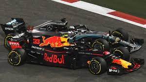 An uncertain future between experience and the fastest. Verstappen And Hamilton Clash In Bahrain 360 Video 2018 Bahrain Grand Prix Youtube