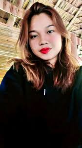 single mom 21yrs old With 1 child