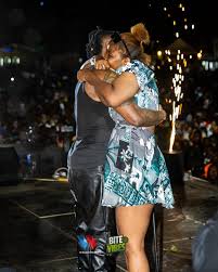 Diamond Platnumz dévoile son ex-petite amie qui l'a largué avant de devenir célèbre-Photos